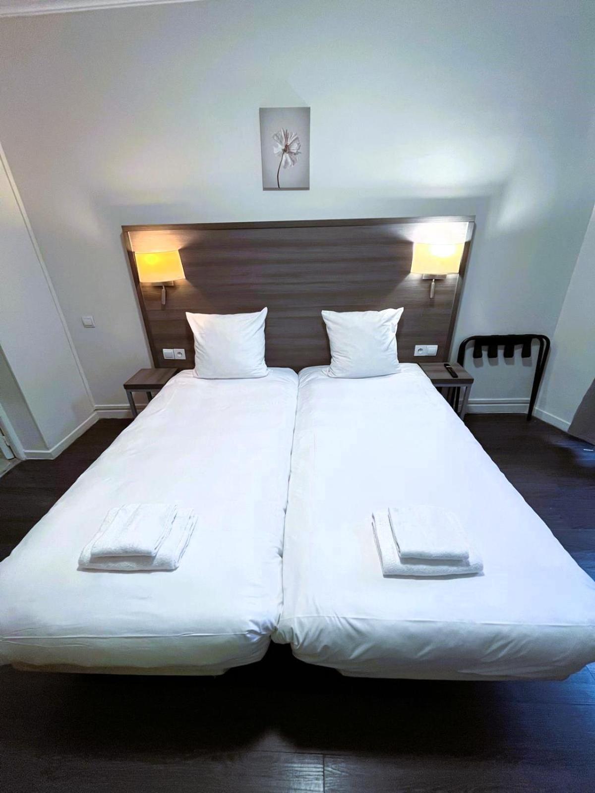 Hipotel Paris Voltaire Bastille Экстерьер фото